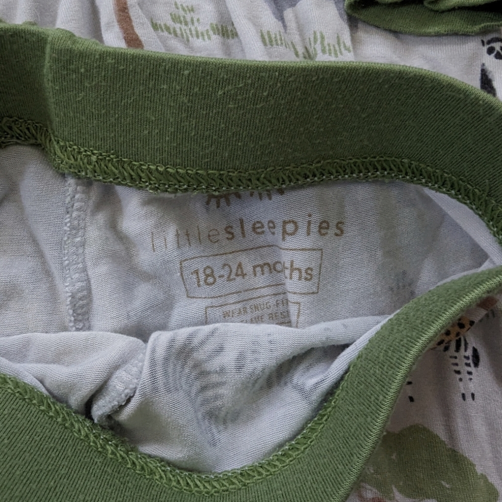 Little Sleepies safari 2 piece - Picture 2 of 2